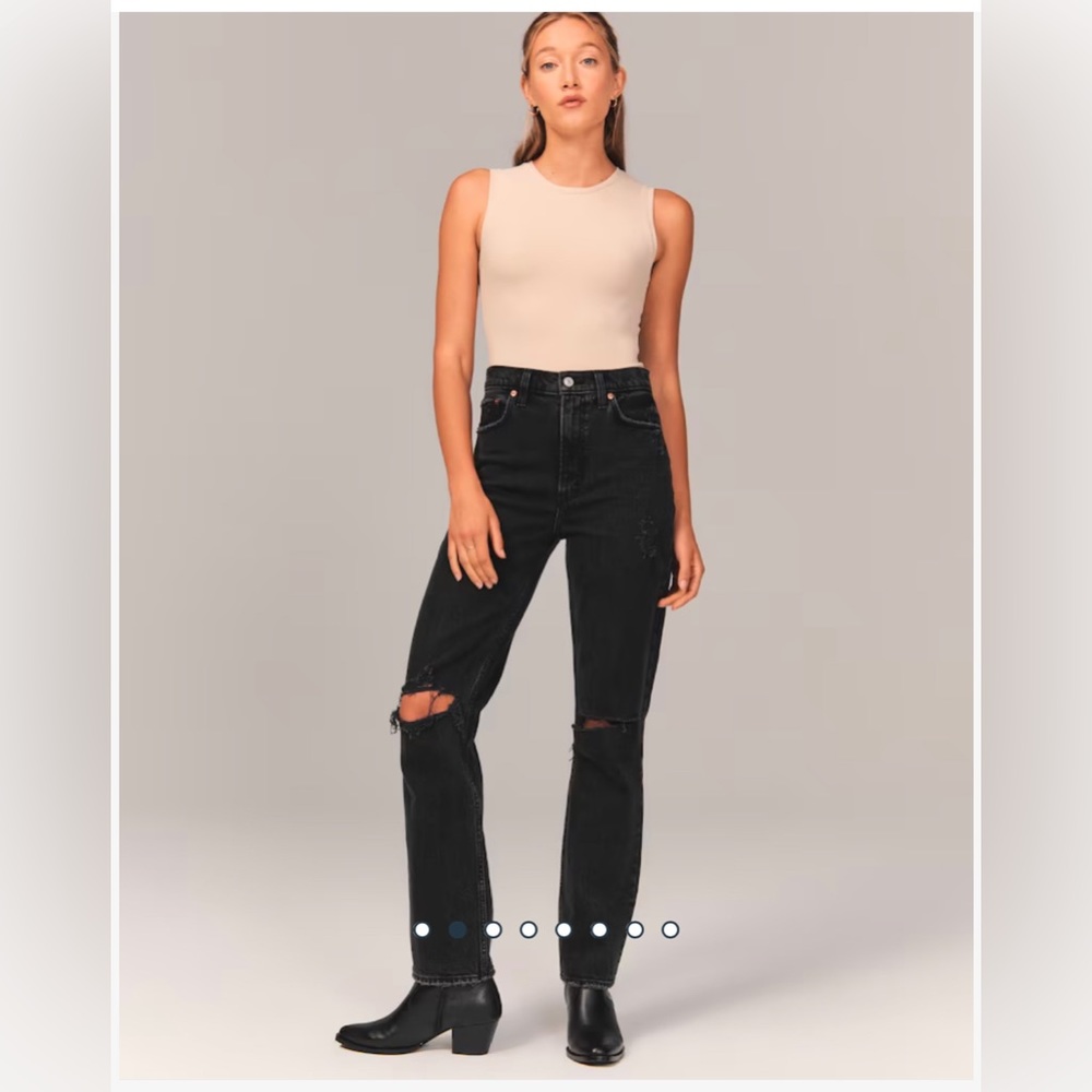 Abercrombie 90s Ultra High Rise Straight Jeans Short